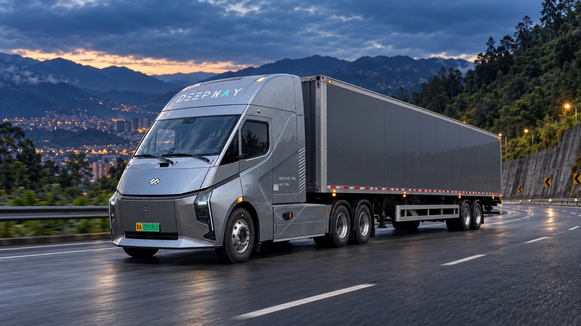 Tractocamión eléctrico DeepWay Star con remolque en una vía de Colombia